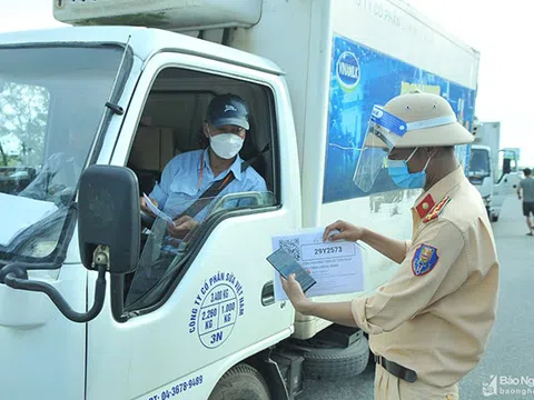 Nghệ An: Duy trì nghiêm việc tăng cường kiểm soát người và phương tiện trên địa bàn TP Vinh