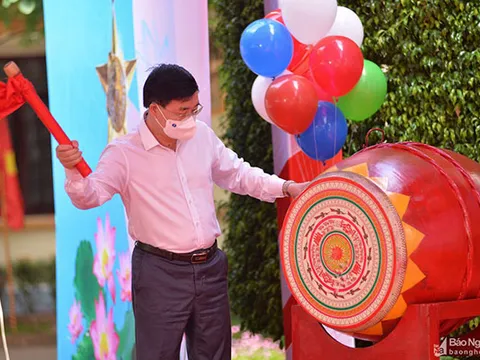 Nghệ An: Lễ khai giảng đặc biệt của Nghệ An tại Trường THPT chuyên Phan Bội Châu