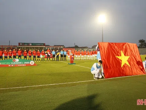 Hồng Lĩnh Hà Tĩnh xuất quân V.League 2022