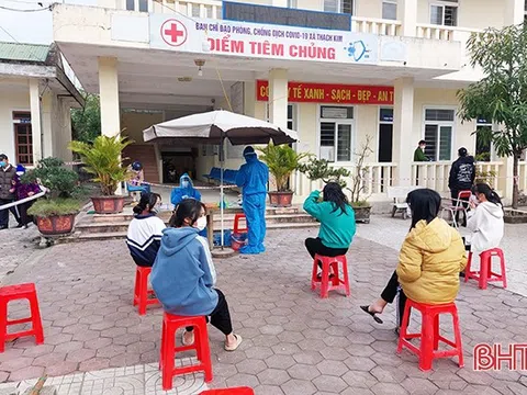 Hà Tĩnh: Xử lý rác thải sinh hoạt của các F0, F1 cách ly tại nhà đúng cách để tránh nguy cơ lây nhiễm