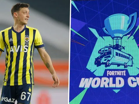 Mesut Ozil dự định bỏ bóng đá về làm game thủ