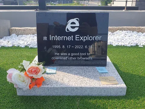 Internet Explorer bị dựng bia mộ tại Hàn Quốc