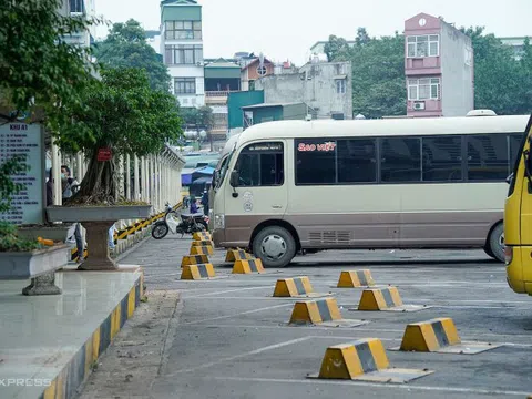 Bão giá xăng dầu bủa vây doanh nghiệp