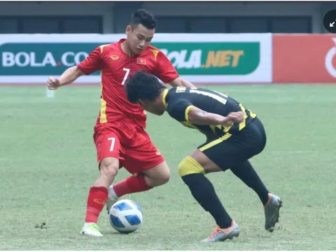 U19 Việt Nam thua sốc Malaysia ở bán kết U19 Đông Nam Á