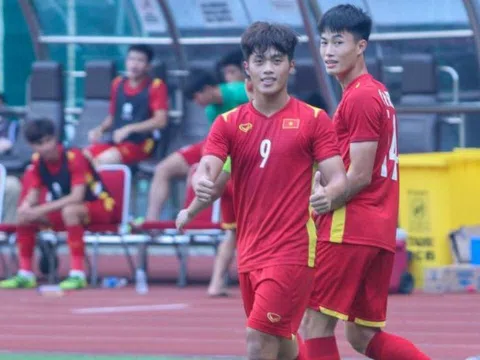 Tiền đạo U19 Việt Nam đoạt vua phá lưới Đông Nam Á có lý lịch khủng