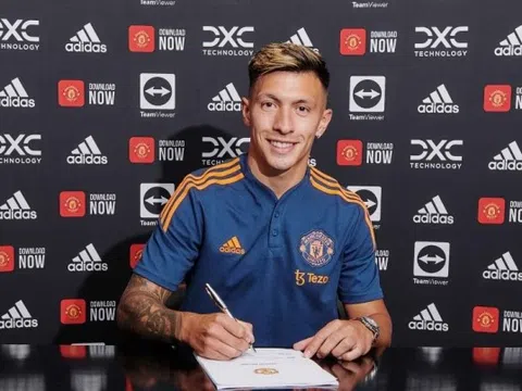 Man Utd ký hợp đồng với Lisandro Martinez