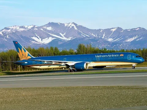 Lỗ lũy kế gần 29.000 tỷ đồng, Vietnam Airlines lại lên kế hoạch phát hành cổ phiếu tăng vốn mới