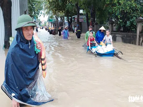 Mưa lớn kéo dài thêm 2 ngày, 18 huyện ở Nghệ An, Hà Tĩnh có nguy cơ ngập lụt