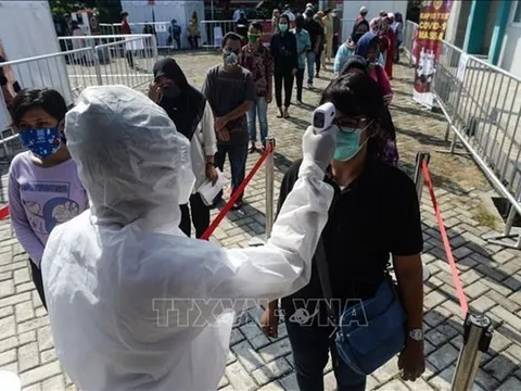 Tình hình dịch COVID-19 sáng 10/10: Thế giới có thêm hơn 348.000 ca