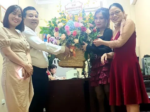 Chuyên trang Phương Nam - Tạp chí điện tử Văn hóa và Phát triển chúc mừng ngày phụ nữ Việt Nam 20/10