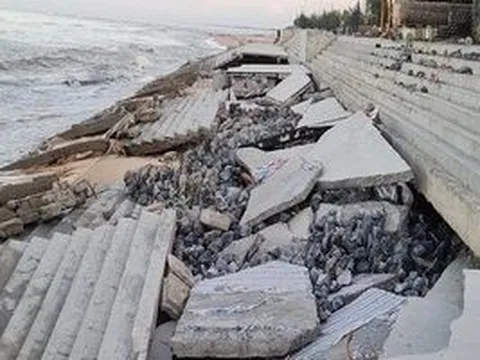 Kè 26 tỷ chưa bão đã sập: "Mất ăn mất ngủ"