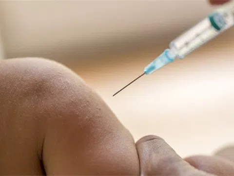 Sức khỏe 18 trẻ ở Hà Nội bị tiêm nhầm vaccine COVID-19 hiện thế nào?