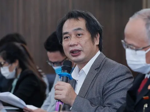 Bác sĩ Nguyễn Trung Cấp: "Đón Tết cũng phải thay đổi"