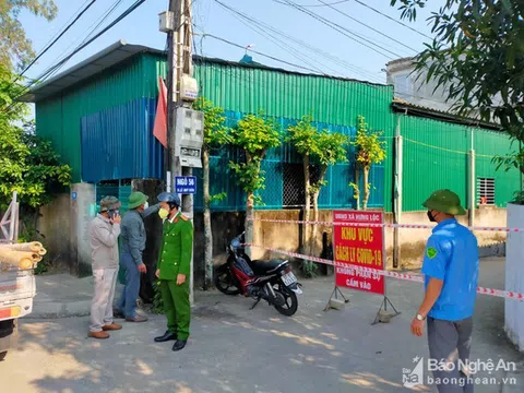 TP.Vinh: Phong tỏa 13 hộ dân, 18 phòng trọ liên quan đến các ca nhiễm Covid - 19 mới