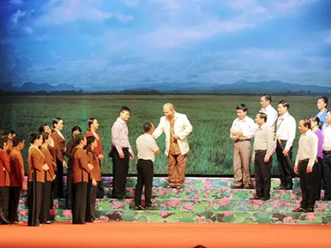 Đặc sắc chương trình nghệ thuật “Quê hương trong trái tim Người”