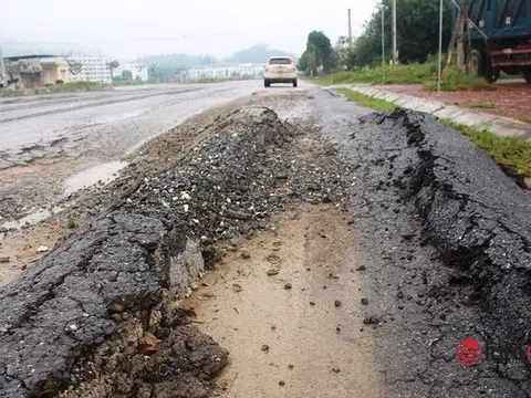 Nghệ An: Đường 300 tỷ chưa bàn giao đã bị cày nát, Thị ủy Thái Hòa lên tiếng