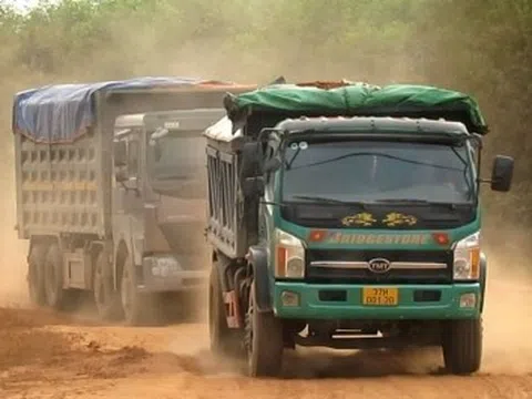 Quỳnh Lưu (Nghệ An): Khai thác đất đồi chở đi san lấp khắp nơi, sao không bị xử lý?