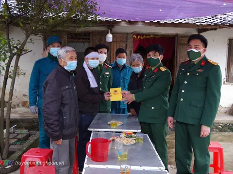 Hoàn cảnh éo le rất cần sự giúp đỡ của gia đình em Cao Việt Đức ở huyện Diễn Châu