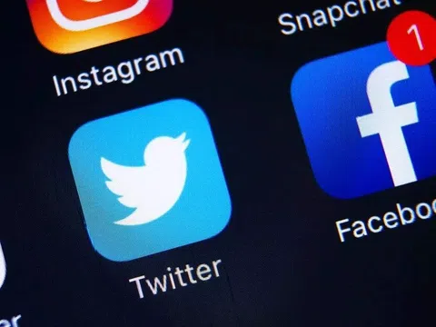 Facebook, Twitter bị chặn tại Nga