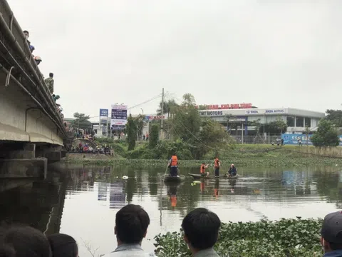 Diễn Châu (Nghệ An): Tìm thấy thi thể nam thanh niên rơi xuống sông Bùng trưa nay