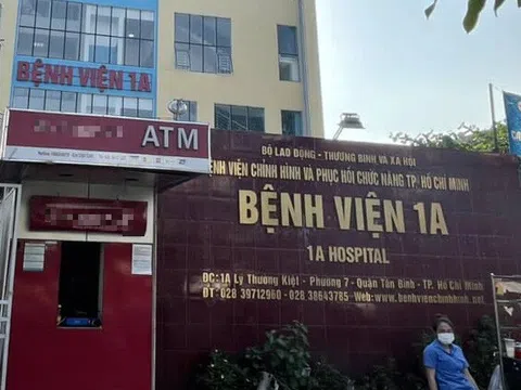 Vụ cô gái tử vong sau nâng ngực ở TP.HCM: "Khi tôi qua, tay chân em gái đã tím tái"