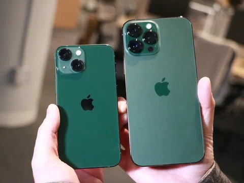 iPhone 13 Pro Max Alpine Green giảm gần chục triệu đồng sau 3 ngày về VN