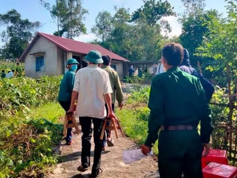 Hà Tĩnh: Nghi án con gái tâm thần giết mẹ lúc giữa trưa