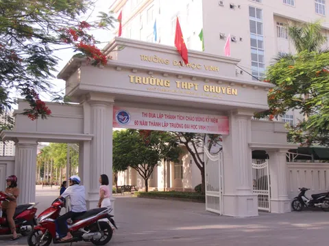 Trường THPT chuyên Đại học Vinh bỏ một số phương án tuyển thẳng vào lớp 10