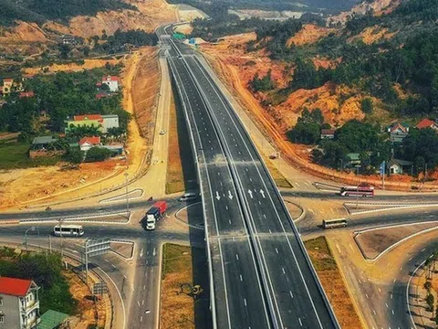 Thu phí đường cao tốc xây dựng bằng ngân sách: "Dễ gây bất bình xã hội"