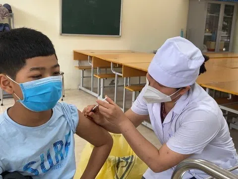 Bốn tỉnh, thành đã tiêm vaccine phòng COVID-19 cho trẻ 5 đến dưới 12 tuổi