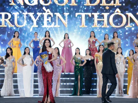 Nam Em vào Chung kết Miss World Việt Nam