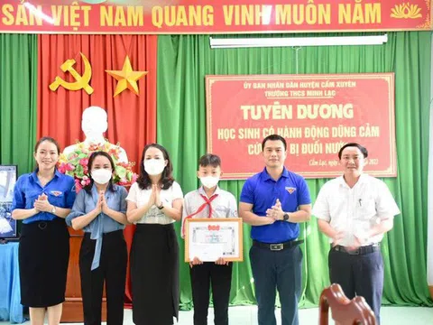 Chủ tịch nước gửi Thư khen nam sinh lớp 8 ở Hà Tĩnh cứu sống 2 em nhỏ