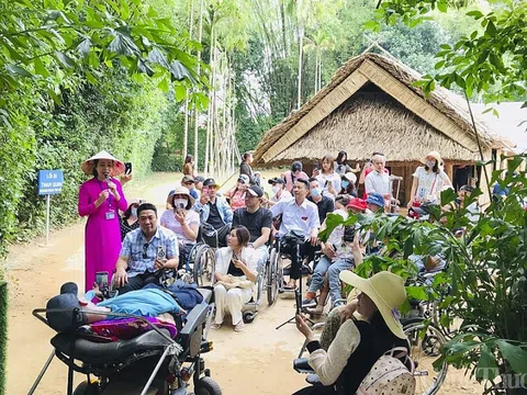 Gặp những người làm sống lại những ký ức về Bác