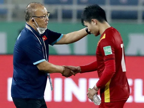 HLV Park Hang-seo: "Nếu Quang Hải đá SEA Games mà chấn thương, CLB ở Áo sẽ hủy hợp đồng"