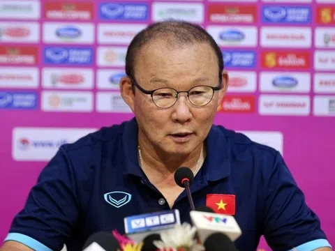 Thầy Park sẽ cho ĐT Việt Nam sẽ chơi sơ đồ 4 hậu vệ tại AFF Cup 2022?