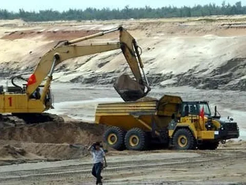 Dừng khai thác sắt Thạch Khê (Hà Tĩnh): Doanh nghiệp phải nợ lương, hoạt động tê liệt