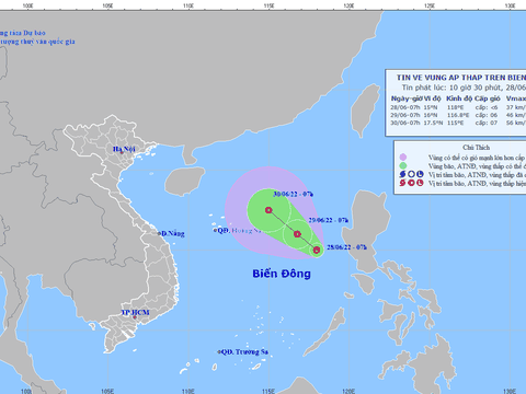 Áp thấp nhiệt đới trên biển, những ngày tới sẽ có mưa bão phức tạp