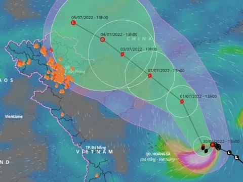 Bão số 1 tăng cấp, có thể mạnh tới cấp 10, hướng vào miền Bắc