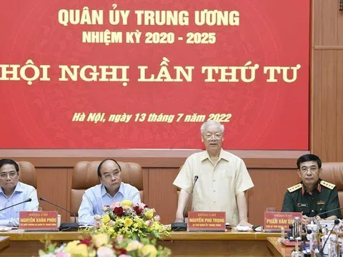 Tổng Bí thư: Thực hiện nghiêm chế độ trực sẵn sàng chiến đấu; quản lý chặt chẽ vùng trời, vùng biển...