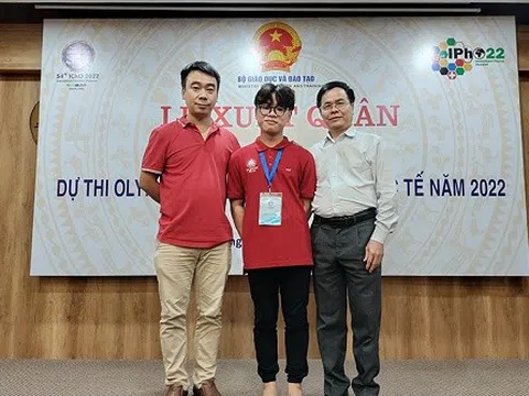 Hà Tĩnh: Chàng trai gom "linh khí" đại ngàn để làm nên Huy chương Vàng Olympic Hóa học quốc tế