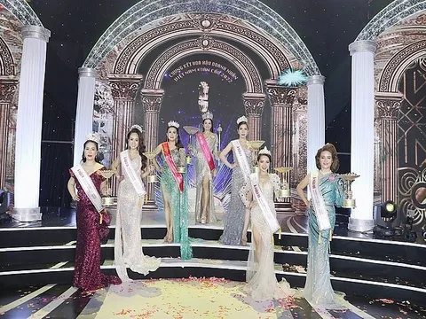 “Loạn hoa hậu”