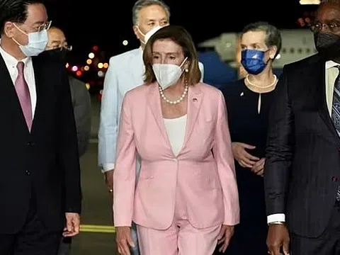 Trung Quốc triệu Đại sứ Mỹ tới phản đối chuyến thăm của bà Pelosi