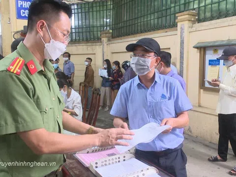 Nghệ An: Khuyến khích công dân làm tờ khai hộ chiếu qua Cổng dịch vụ công