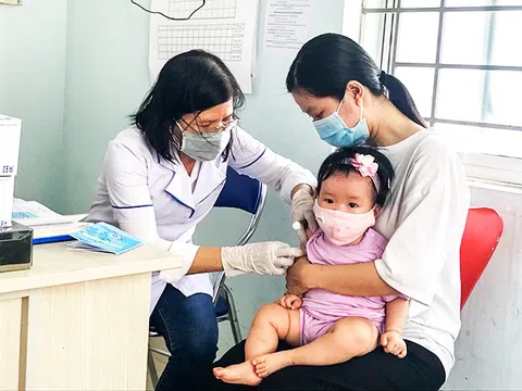 Chính phủ đưa vắc xin ngừa Rotavirus, ung thư cổ tử cung và cúm mùa vào chương trình tiêm chủng mở rộng