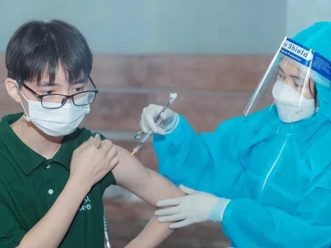 Nghệ An: Sở Y tế chỉ đạo quyết liệt đẩy nhanh tiến độ tiêm vaccine COVID-19