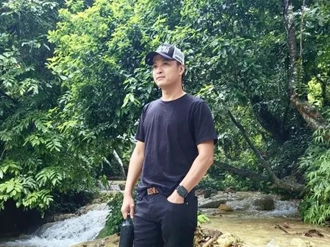 Diễn viên Hồng Đăng khoe ảnh du lịch sau ồn ào