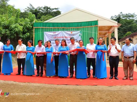 Khánh thành công trình trường Tiểu học Na Loi, Kỳ Sơn