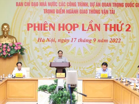 Thủ tướng Chính phủ yêu cầu đẩy nhanh tiến độ thi công các dự án, công trình giao thông trọng điểm quốc gia