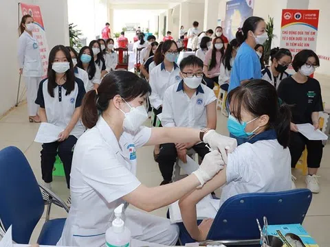 Nguyên nhân thiếu vaccine Moderna tiêm cho trẻ