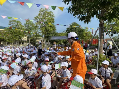 Hà Tĩnh: Tổ chức chương trình “Trường học chung tay tiết kiệm điện”